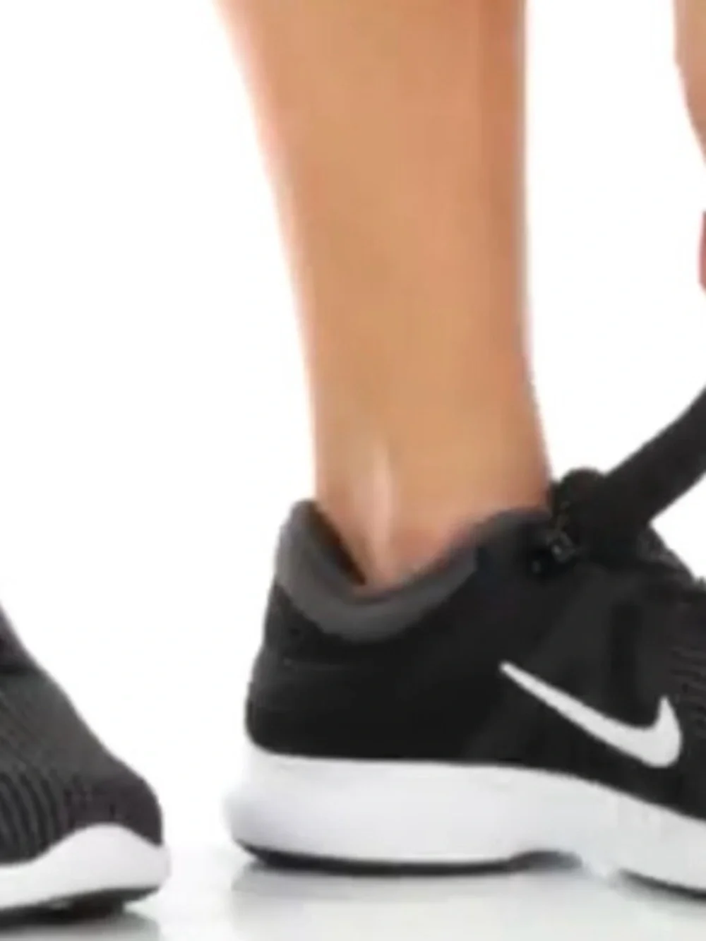 Nike Revolution 4 FlyEase Black and White Mesh Sneaker—Kids 5.5/Women’s 7